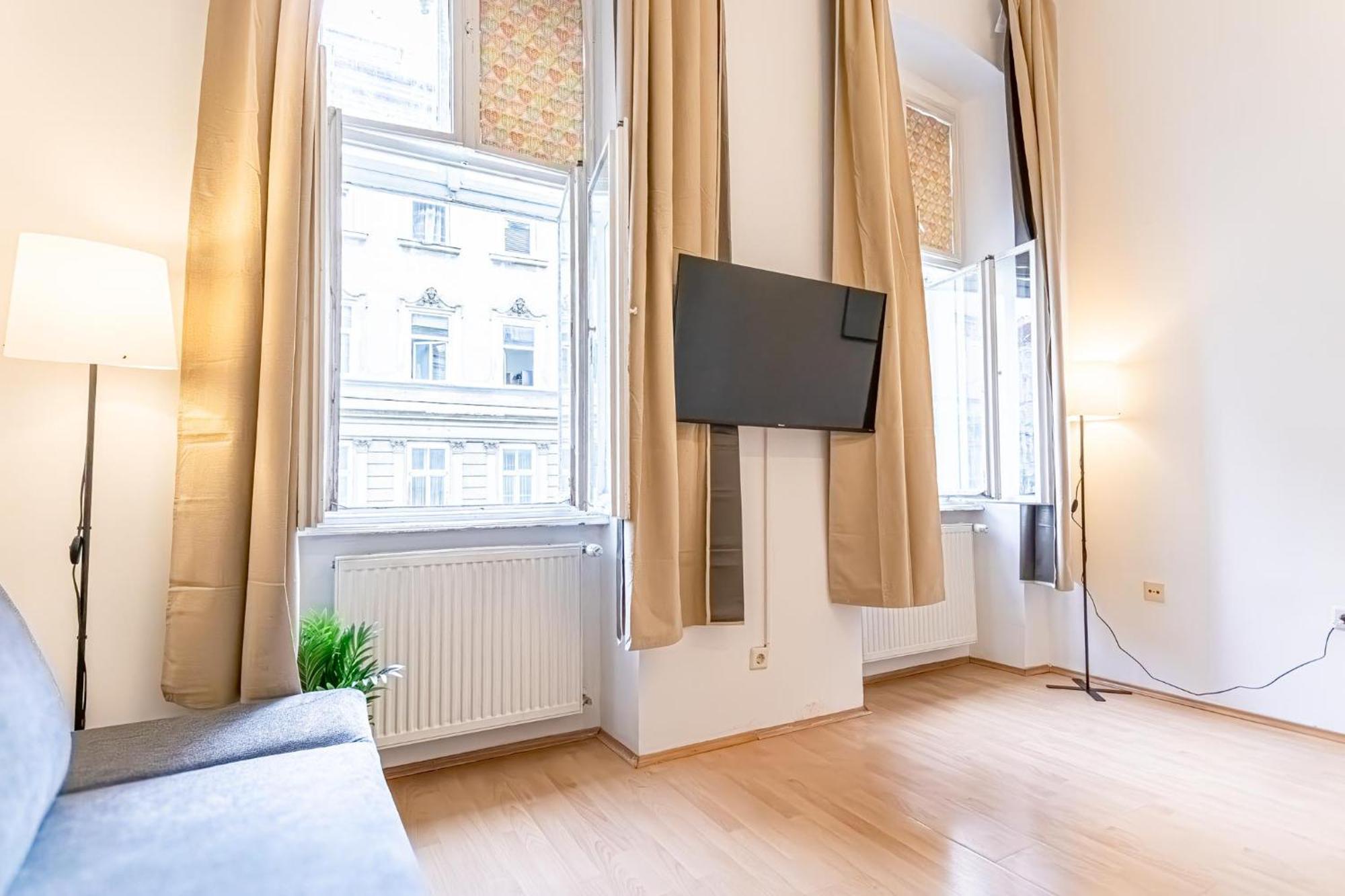 City-Linked 2Br Apartment Near Wiener Stadthalle 外观 照片